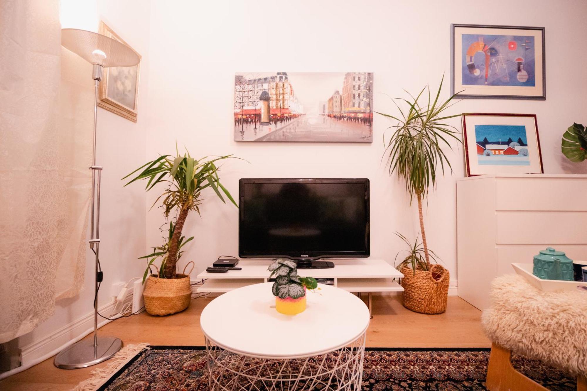 Lovely Flat In The Heart Of هلسنكي المظهر الخارجي الصورة